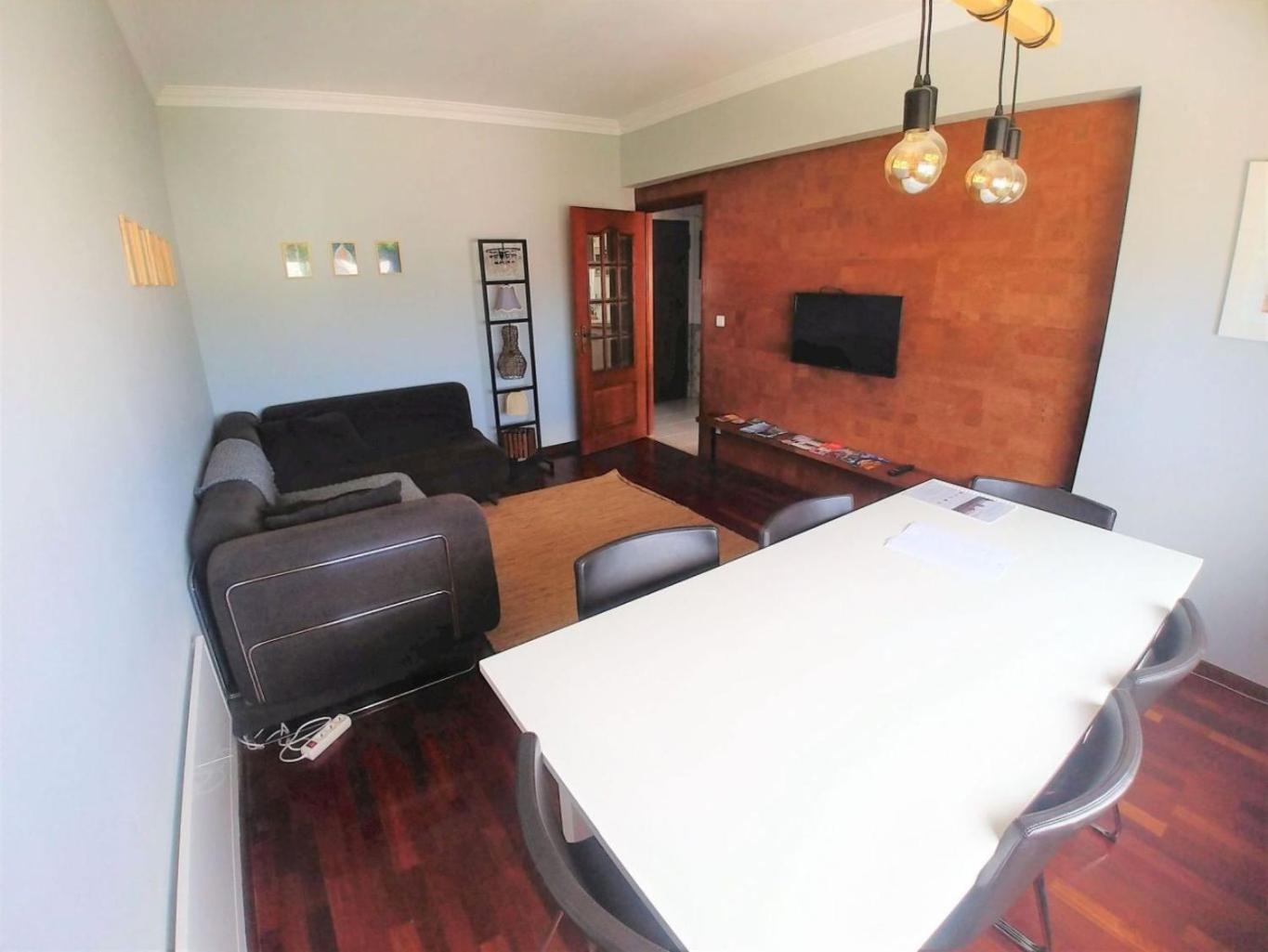 Be Local - Apartment With 3 Bedroom Near Oriente Station In リスボン エクステリア 写真